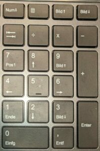 Ziffernblock einer Laptop-Tastatur